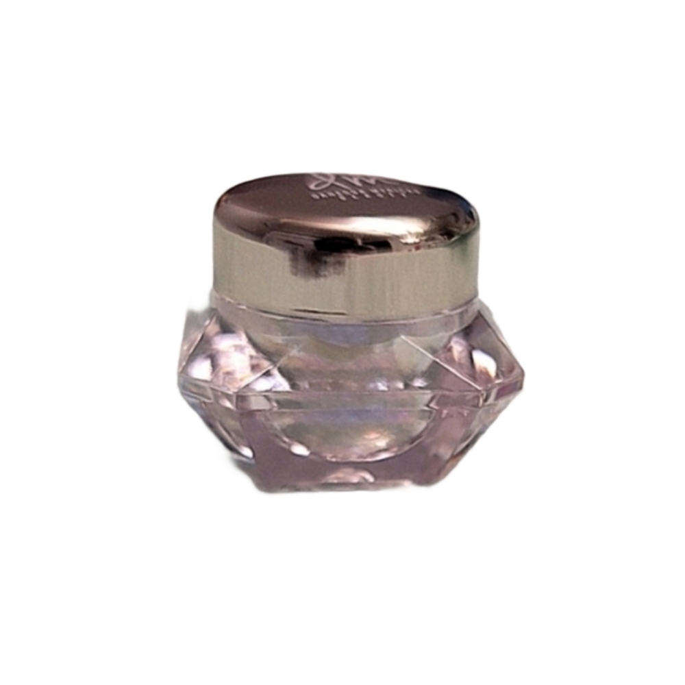 NWOT. Danessa Myricks Infinite Chrome Flakes, shade Strobe Light - Picture 2 of 4